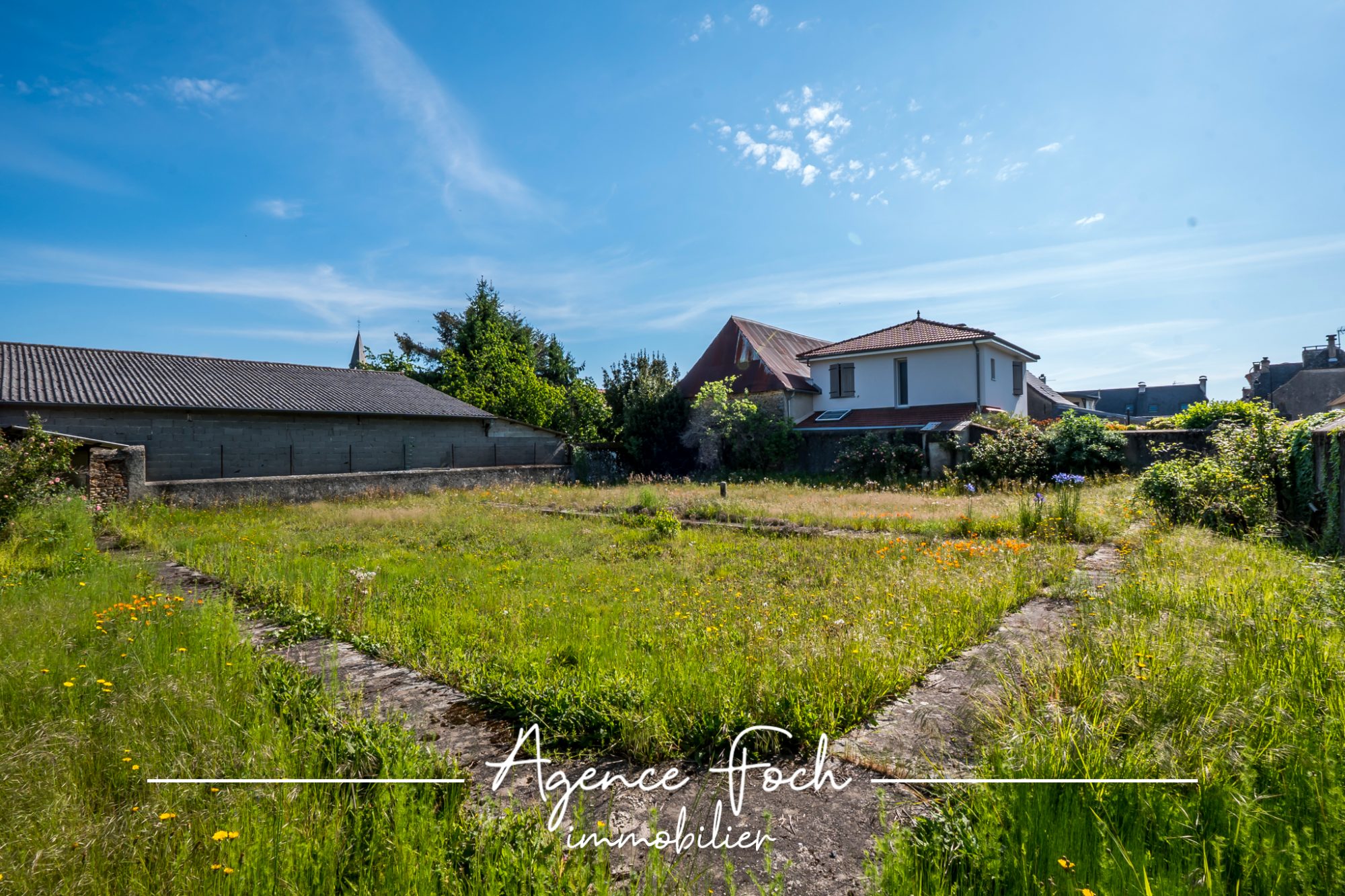A VENDRE TERRAIN 600m2 1