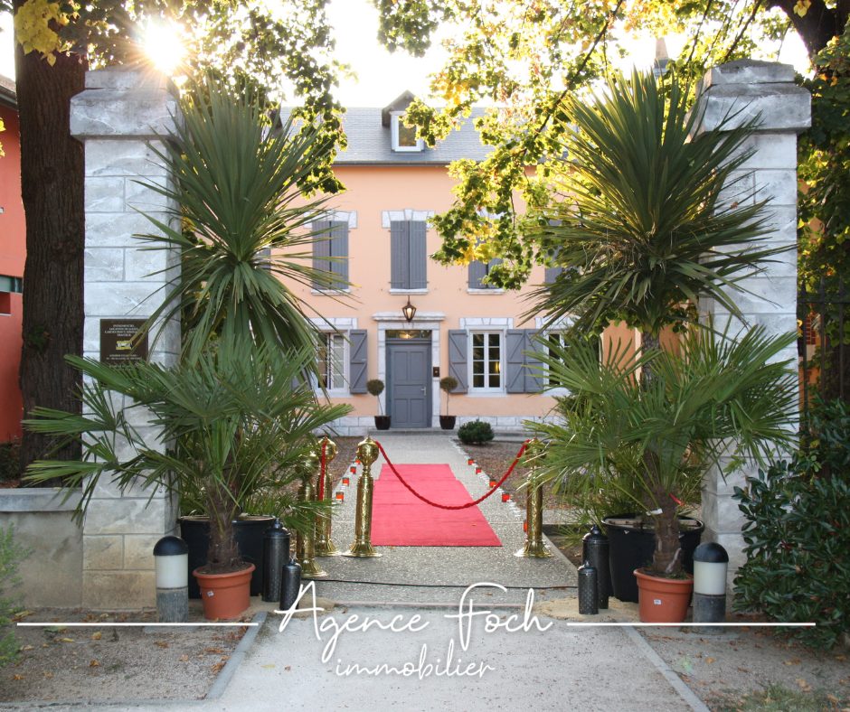 ENSEMBLE IMMOBILIER 1