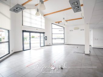 MAISON CONTEMPORAINE À VENDRE, 10 MINUTES DE TARBES