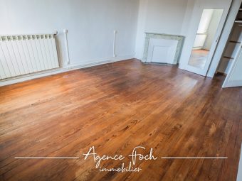 MAISON 4 PIÈCES, 150M2, AVEC JARDIN ET GRANGE