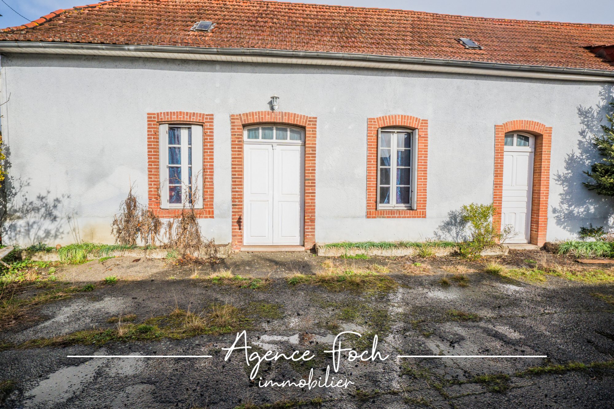 A VENDRE MAISON DE TYPE BIGOURDANE + T2 1