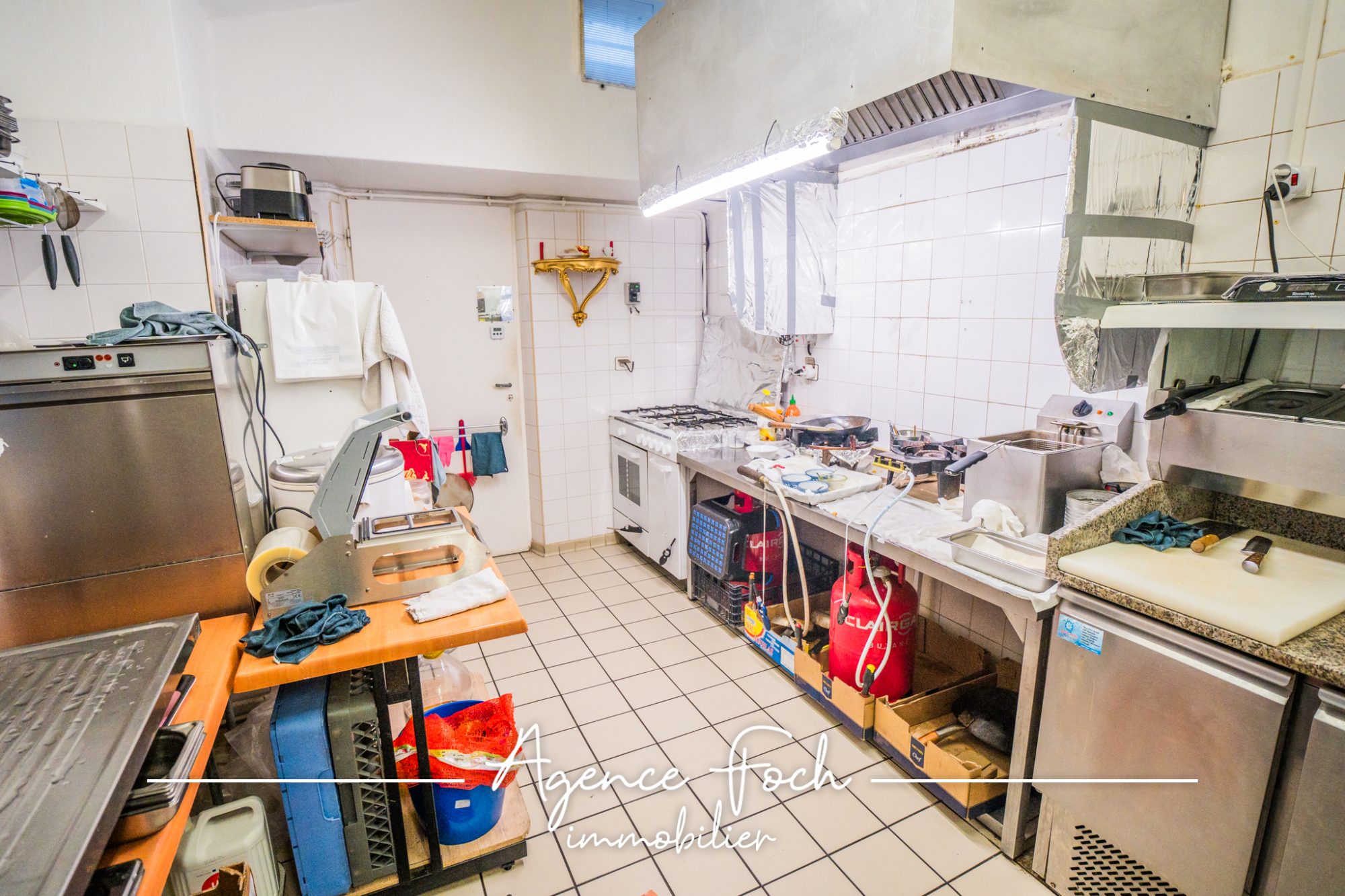A VENDRE FONDS DE COMMERCE 8
