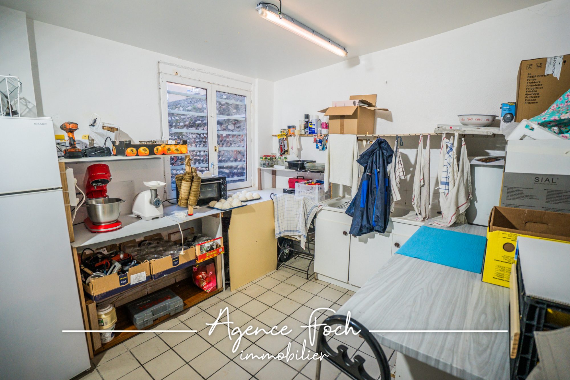 A VENDRE FONDS DE COMMERCE 10