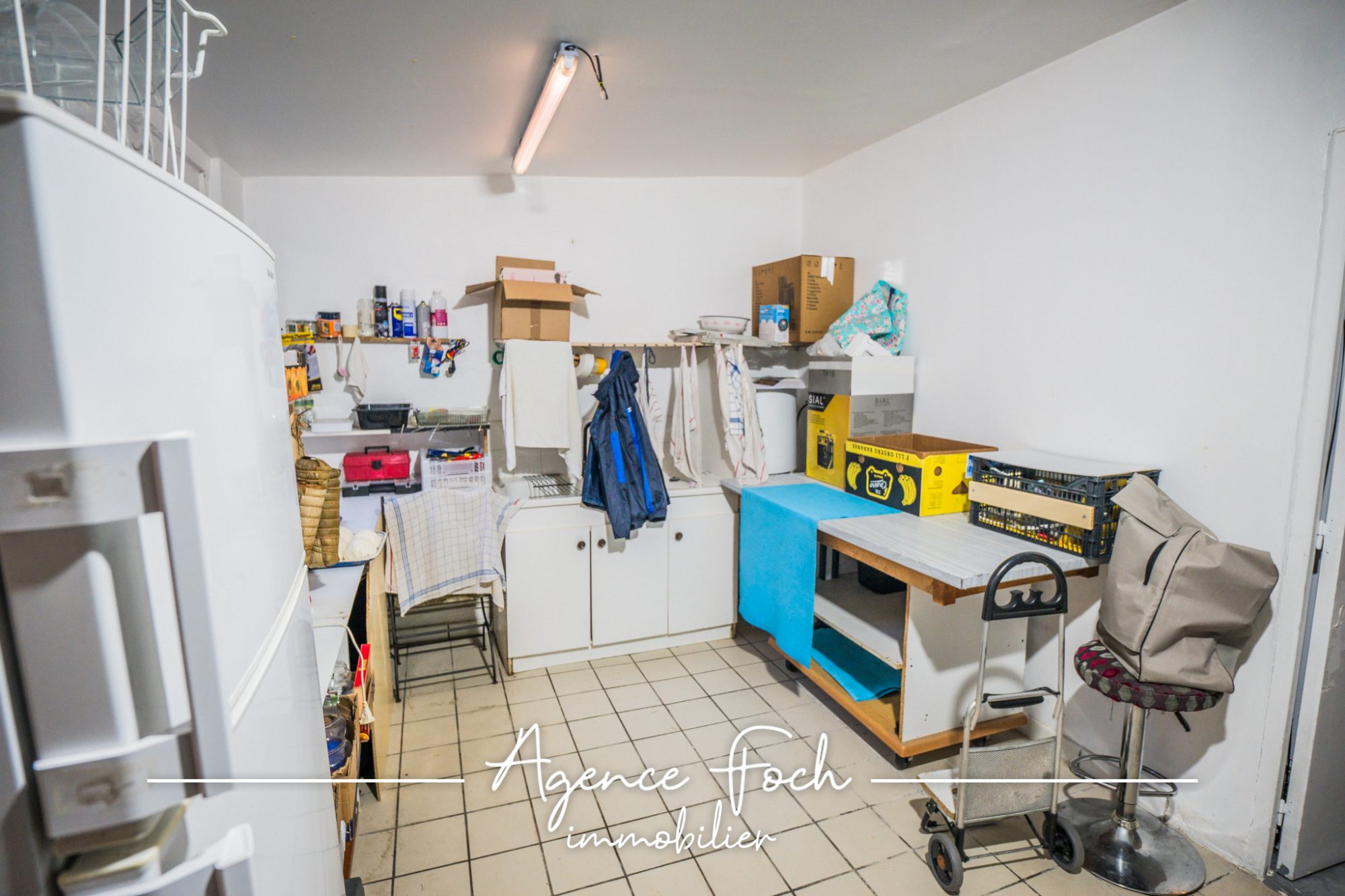 A VENDRE FONDS DE COMMERCE 11