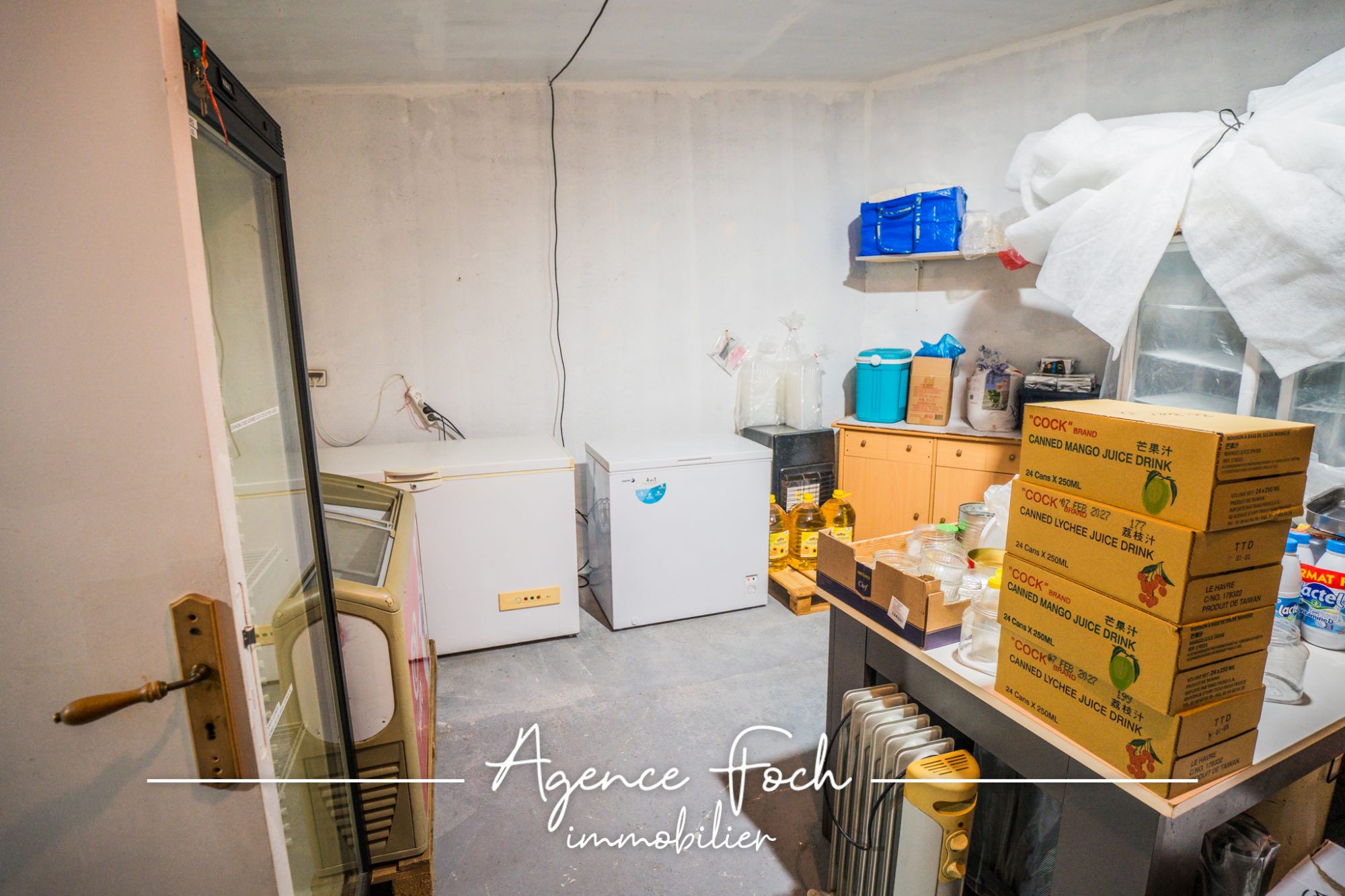 A VENDRE FONDS DE COMMERCE 12