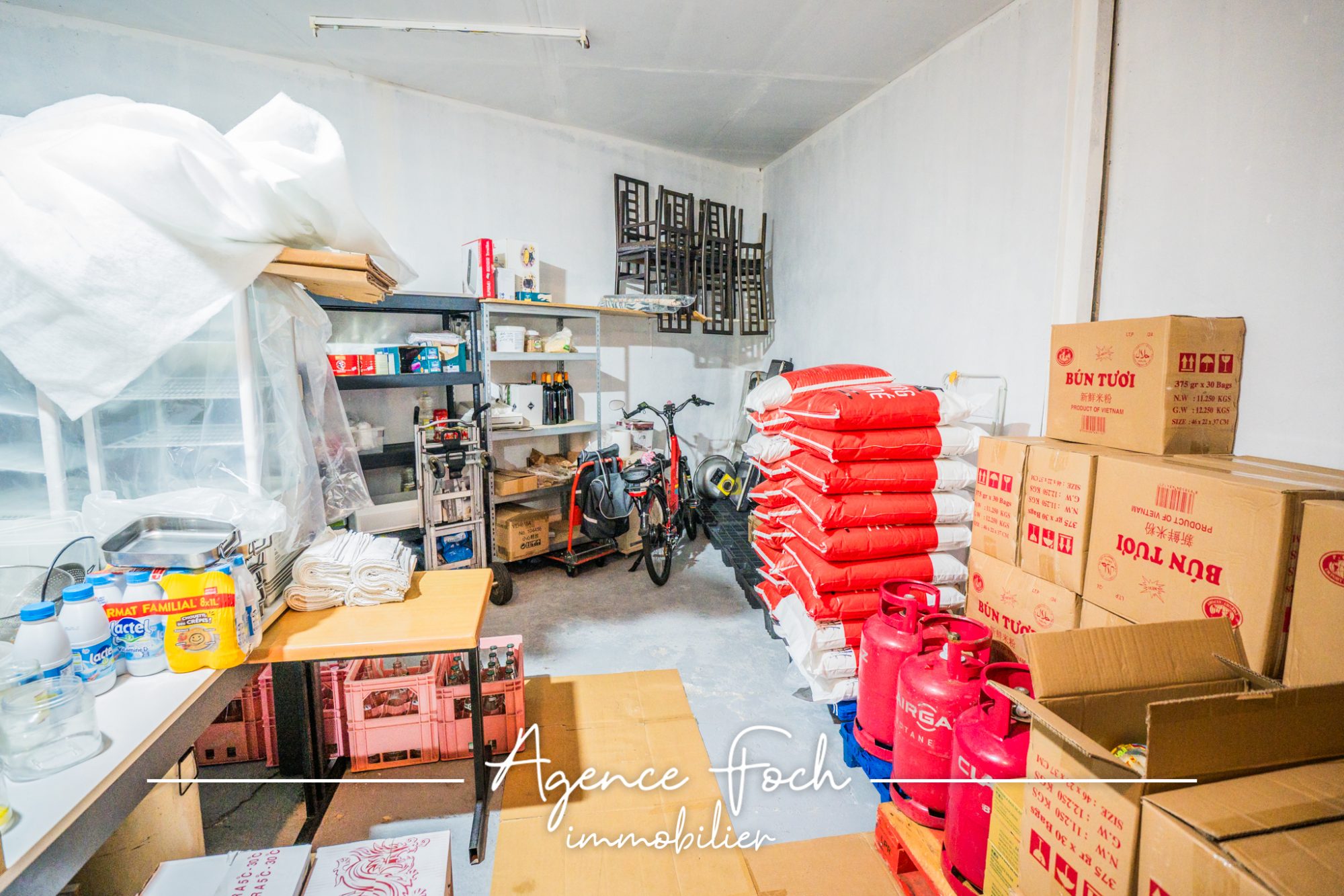 A VENDRE FONDS DE COMMERCE 13