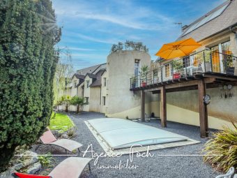 MAISON D'HOTES, DEUX APPARTEMENTS ET 6 SUITES AVEC CUISINES