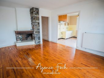 IMMEUBLE À TARBES + 6 GARAGES