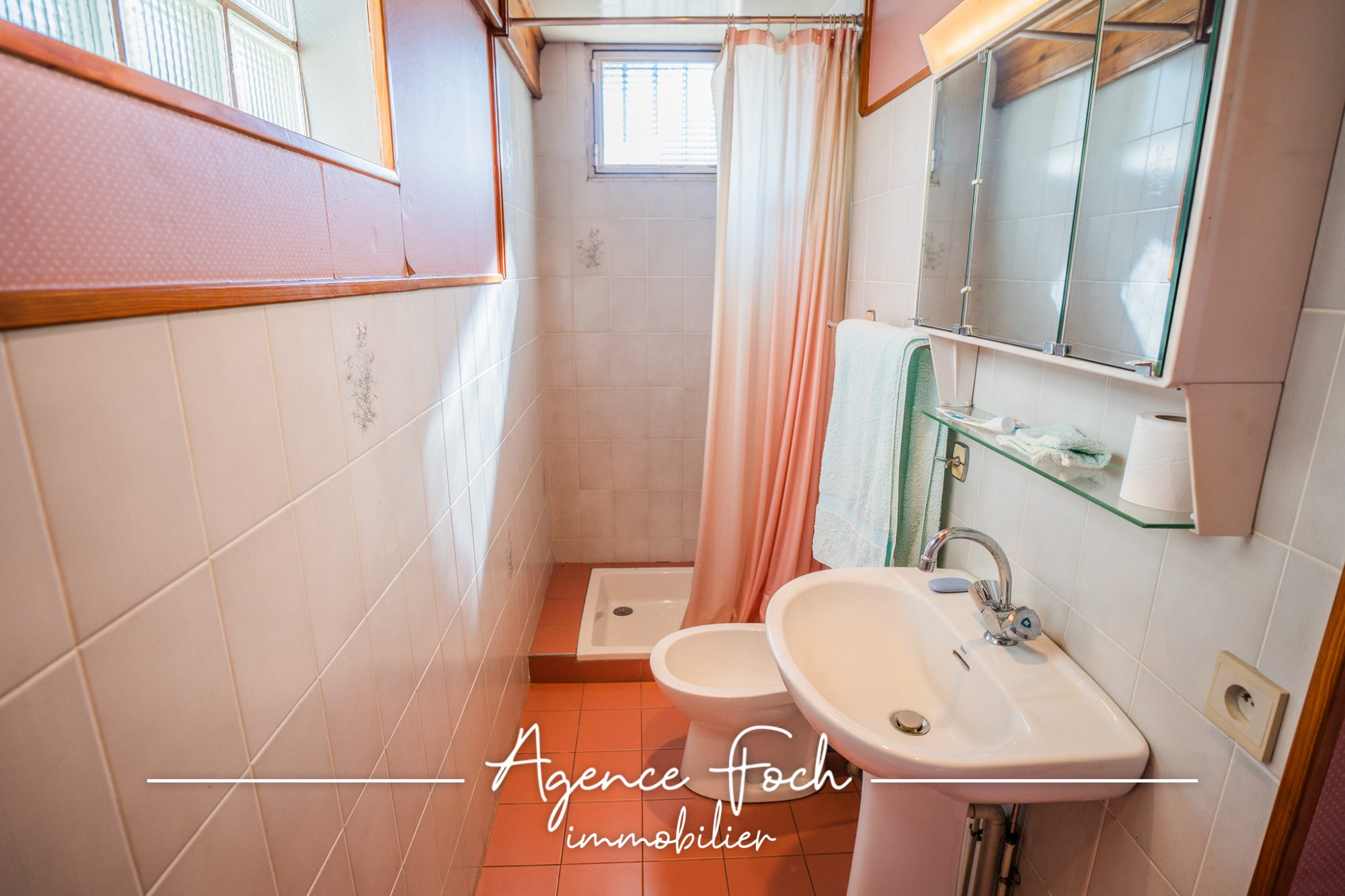 MAISON FAMILIALE DE PLAIN-PIED 9