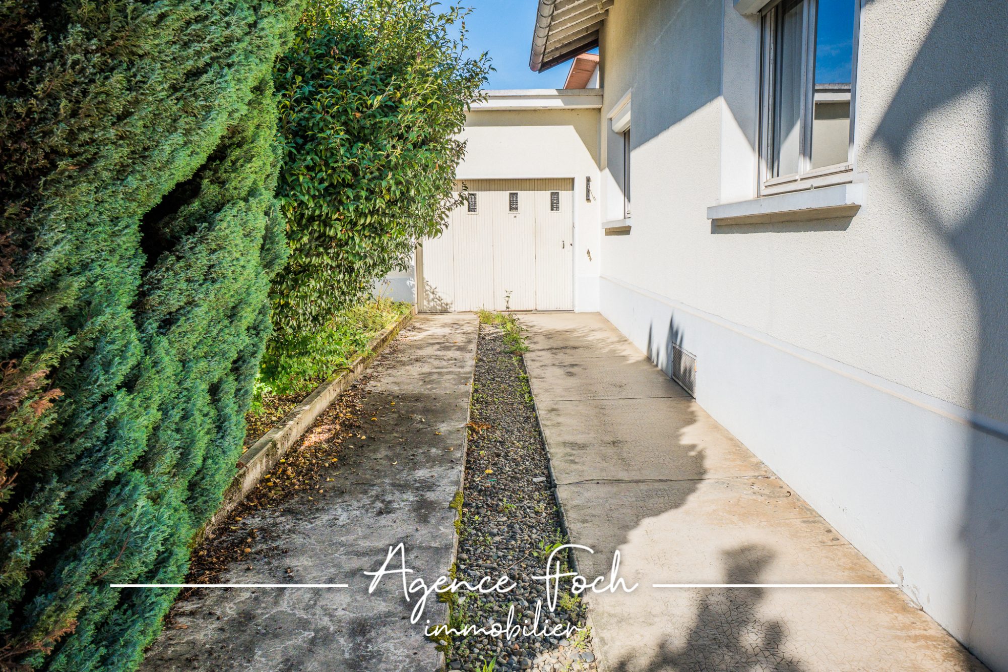 MAISON FAMILIALE DE PLAIN-PIED 11
