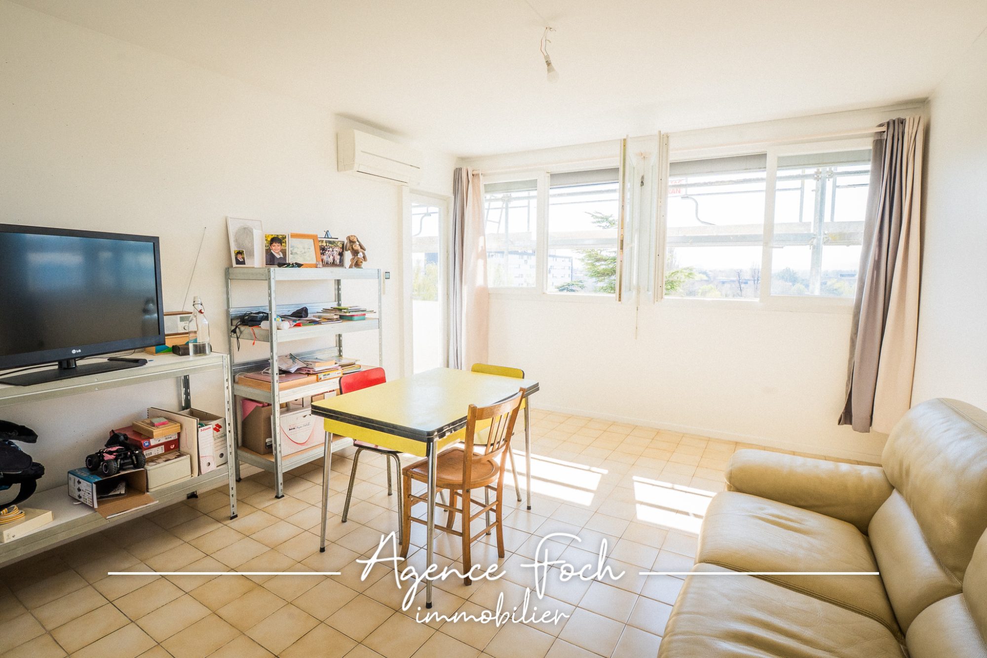 A VENDRE T3 AVEC VUE PYRENEES 2