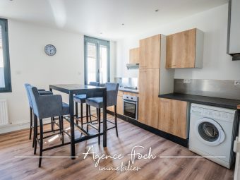 APPARTEMENT T2 AVEC GARAGE ET PLACE DE PARKING