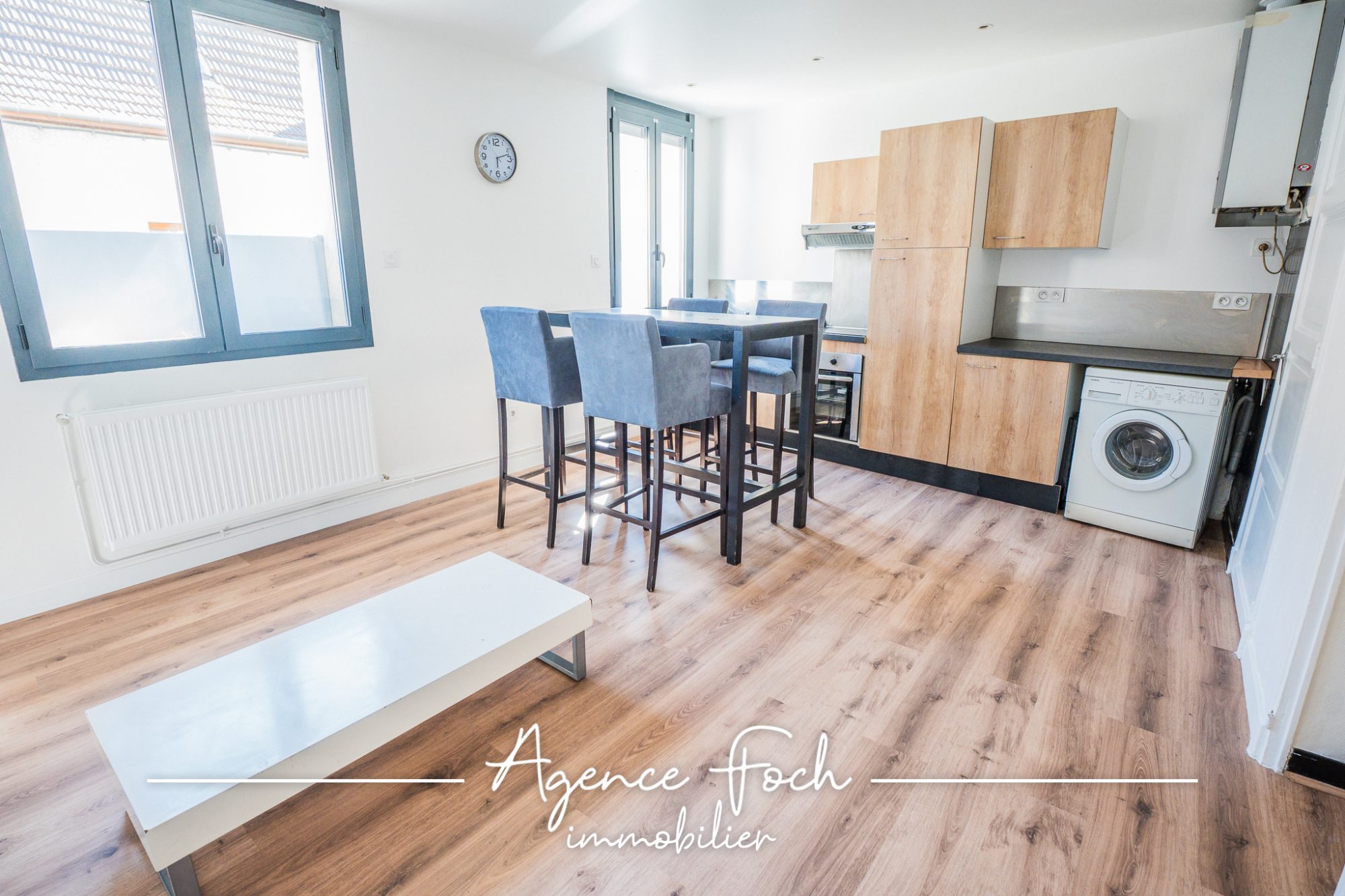 APPARTEMENT T2 AVEC GARAGE ET PLACE DE PARKING 2