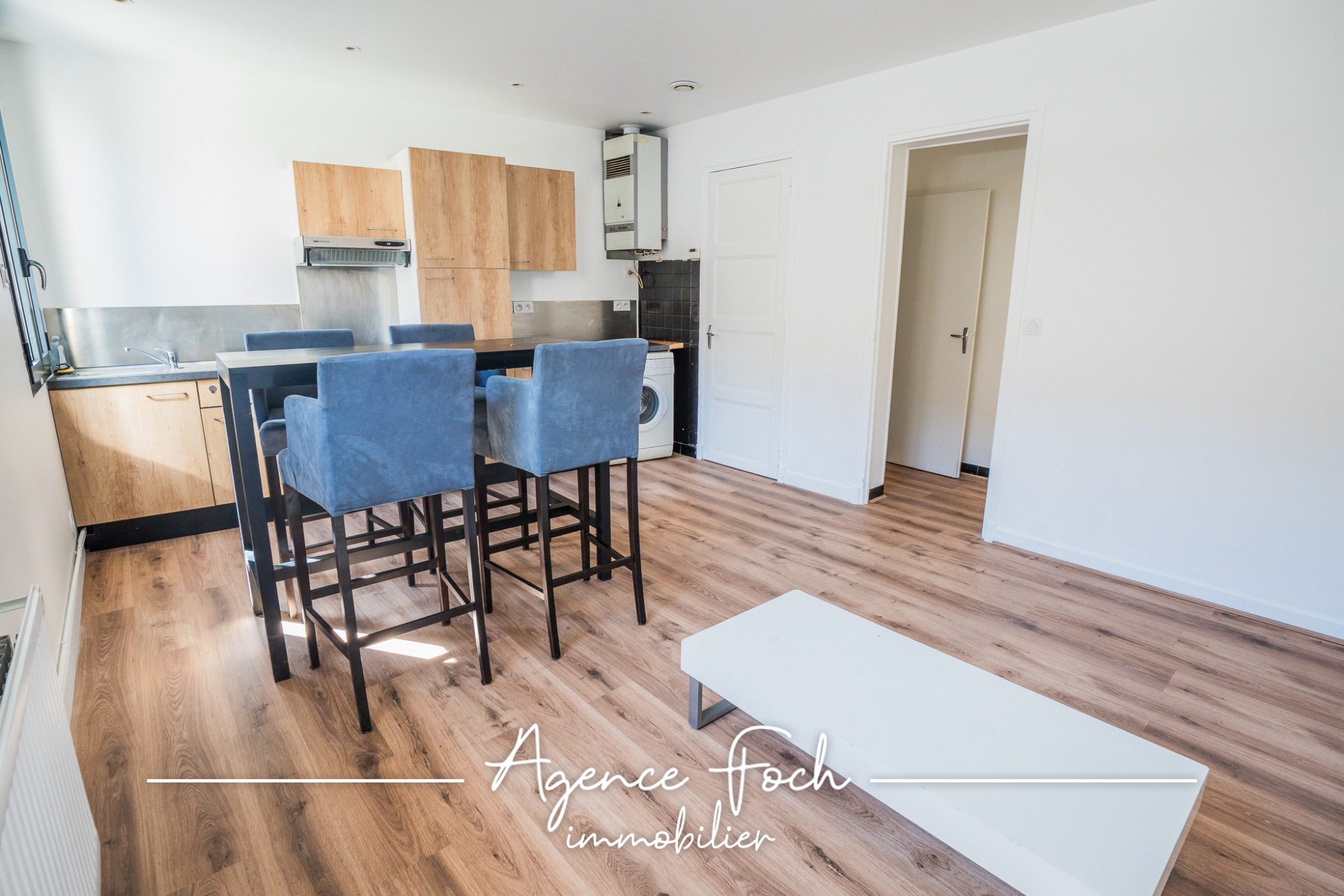APPARTEMENT T2 AVEC GARAGE ET PLACE DE PARKING 3