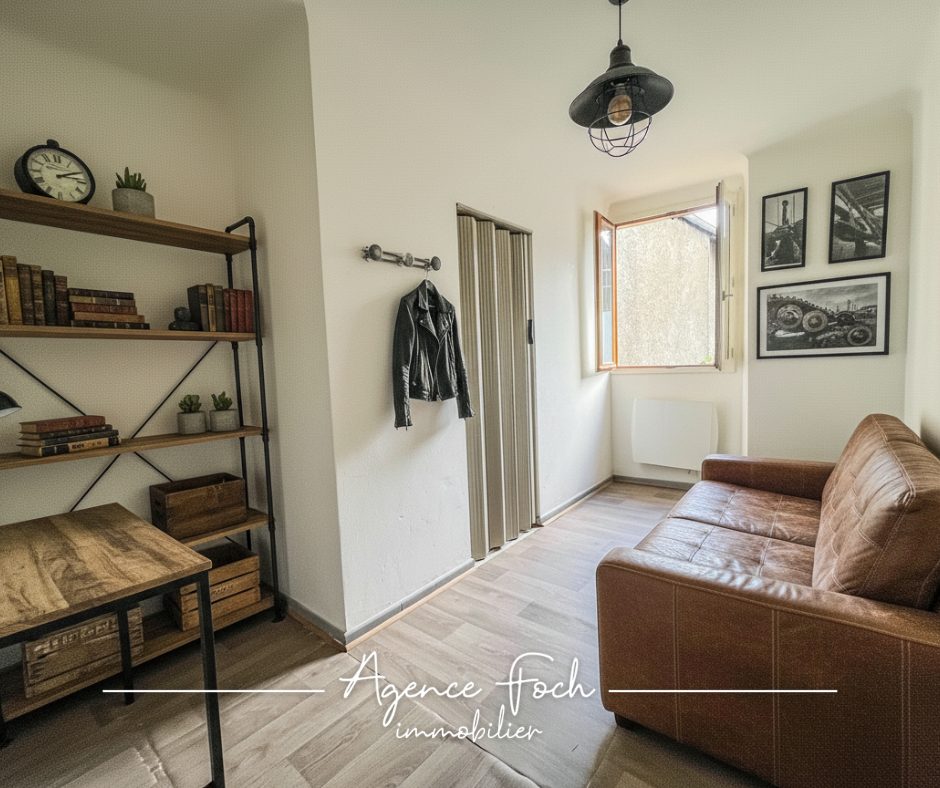 À VENDRE STUDIO À TARBES 1
