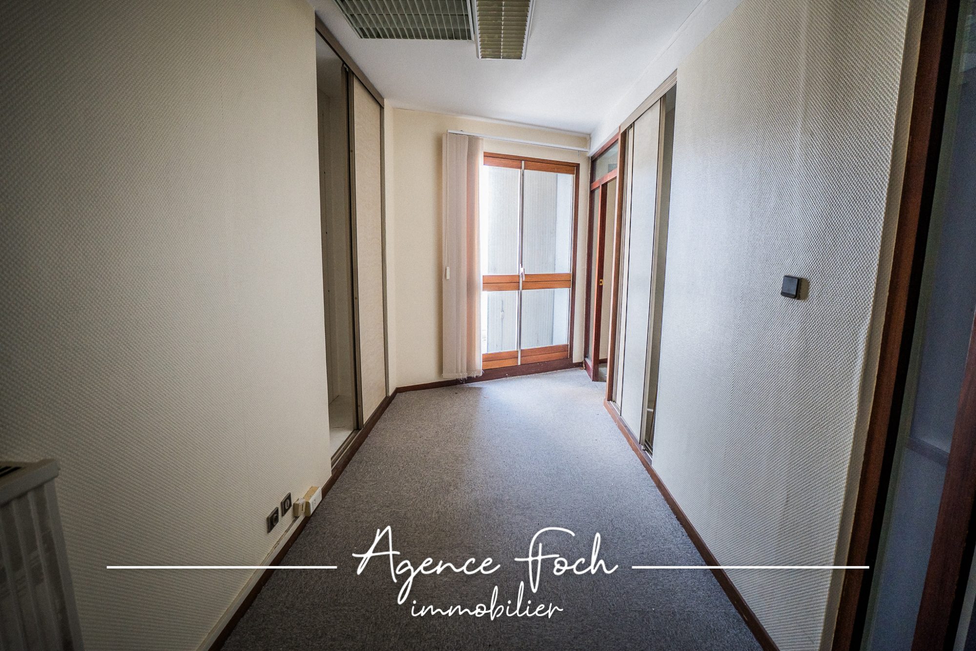 A VENDRE ENSEMBLE IMMOBILIER 3