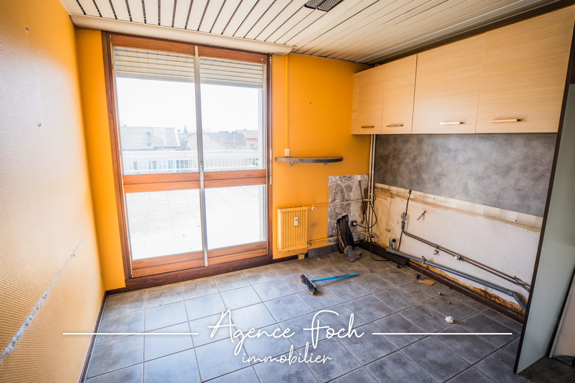 A VENDRE ENSEMBLE IMMOBILIER 8