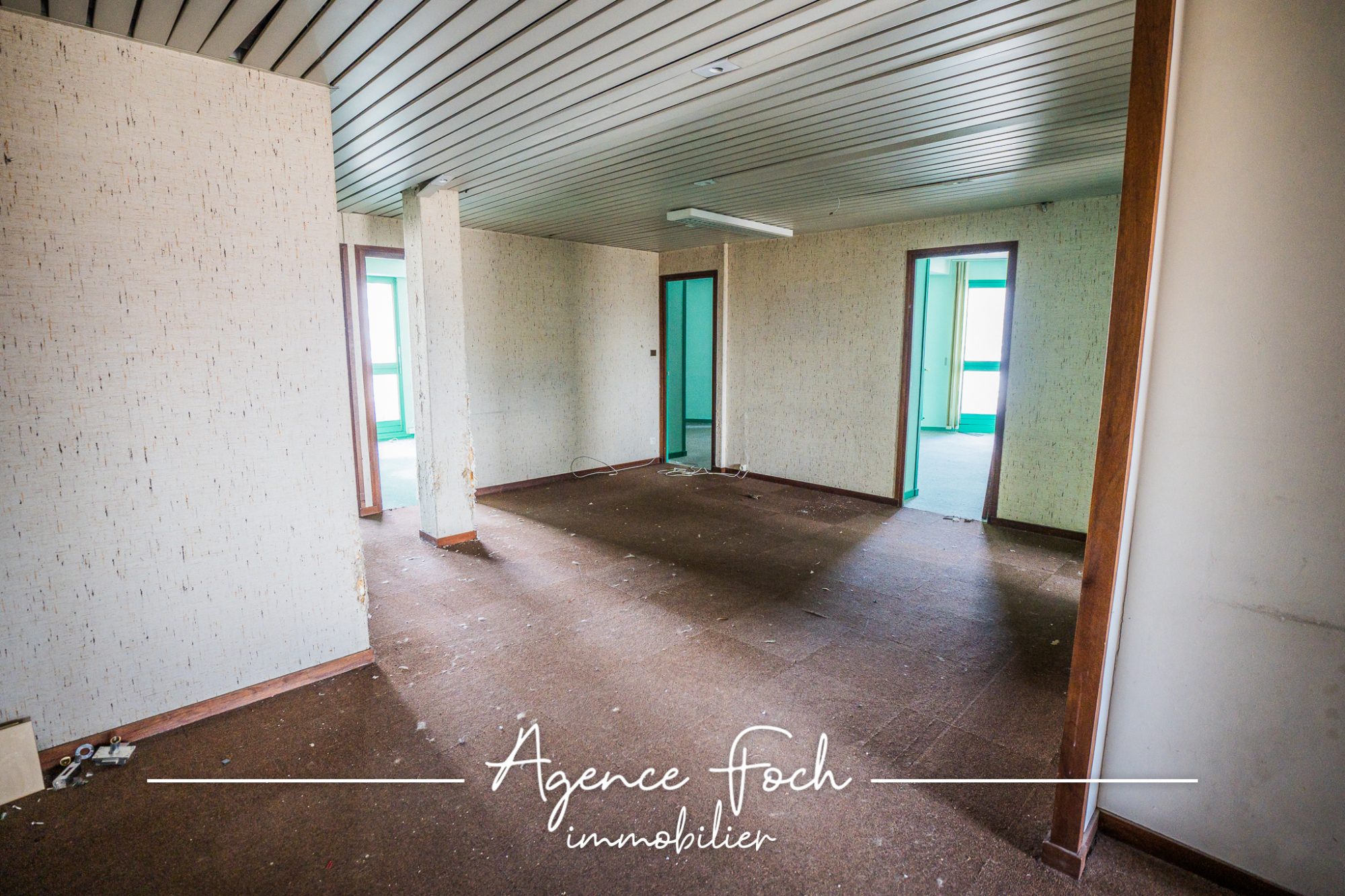 A VENDRE ENSEMBLE IMMOBILIER 2