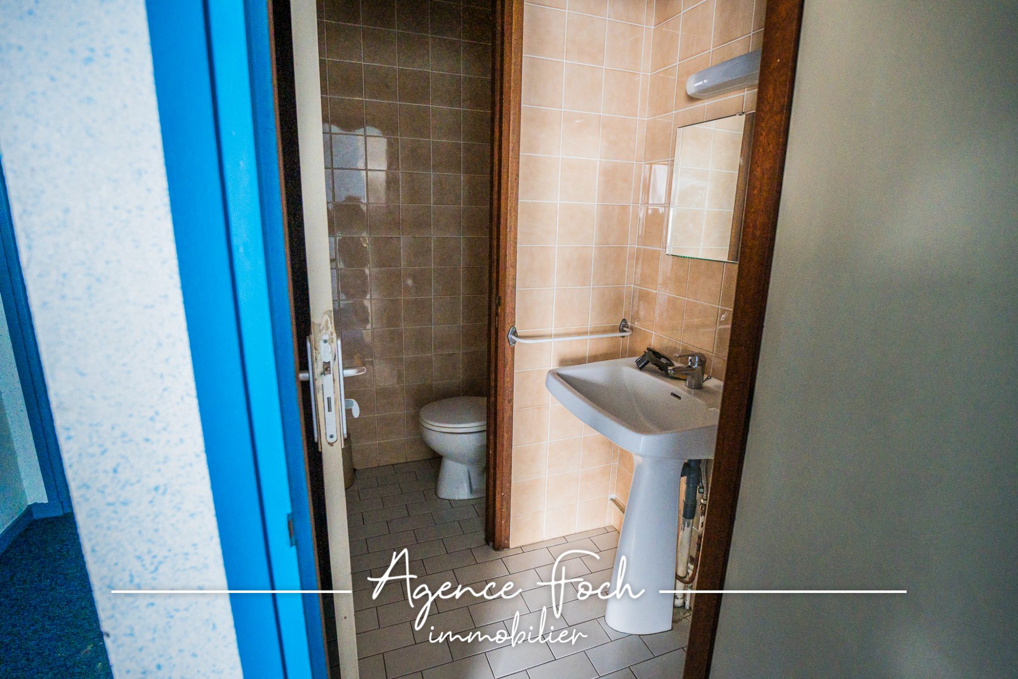 A VENDRE ENSEMBLE IMMOBILIER 14