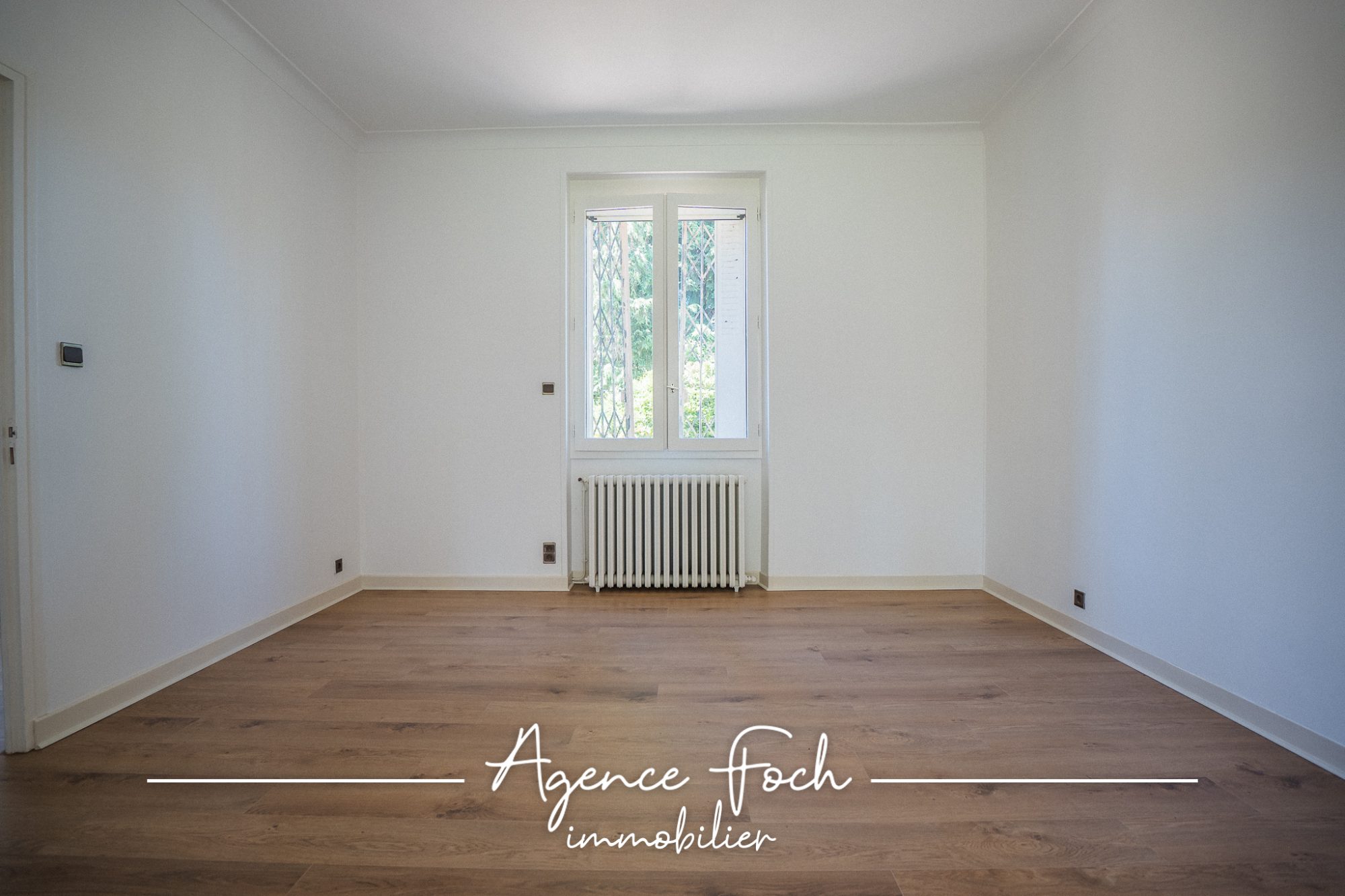 AV MAISON BOURGEOISE ODOS 6
