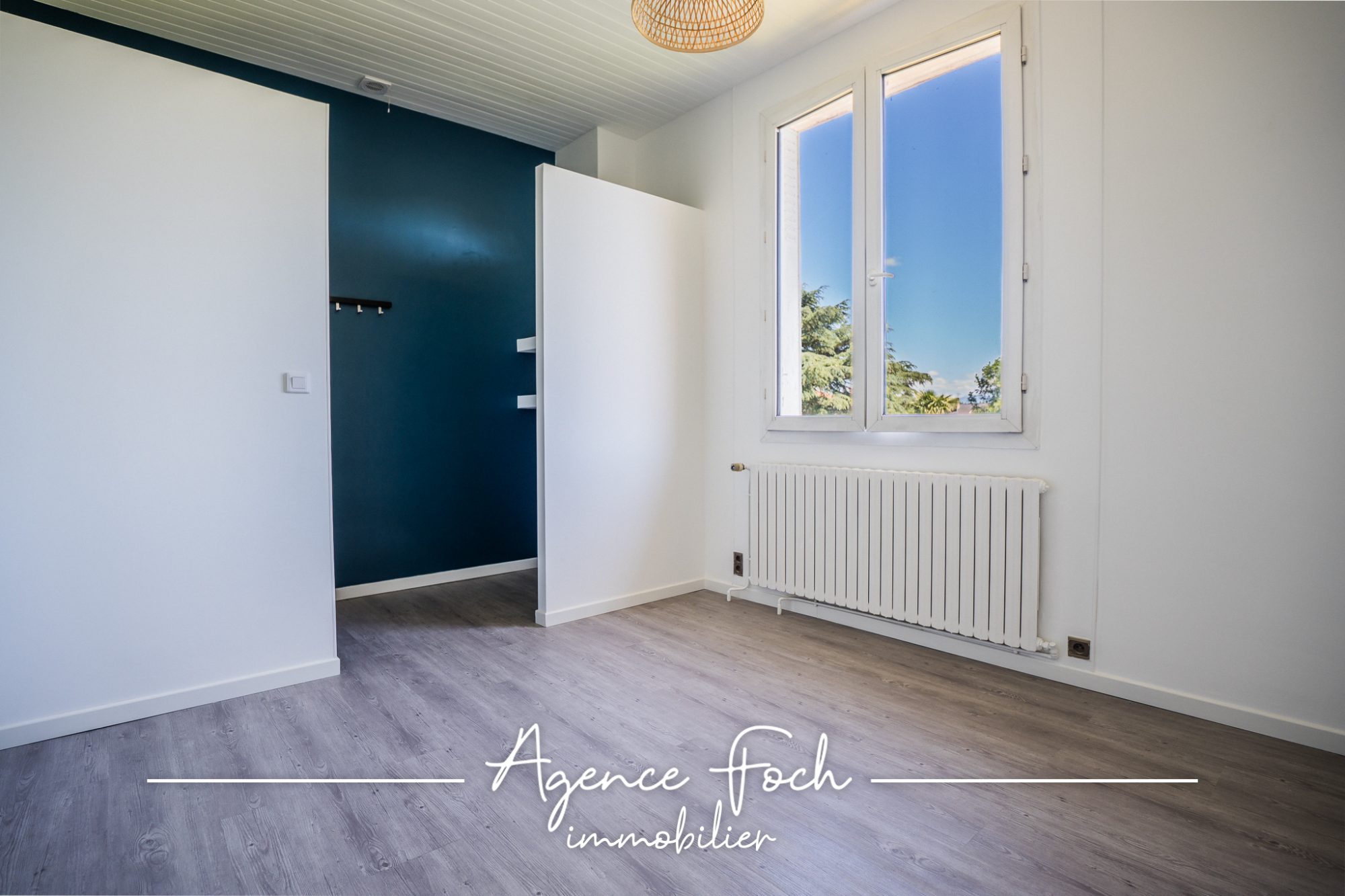AV MAISON BOURGEOISE ODOS 8