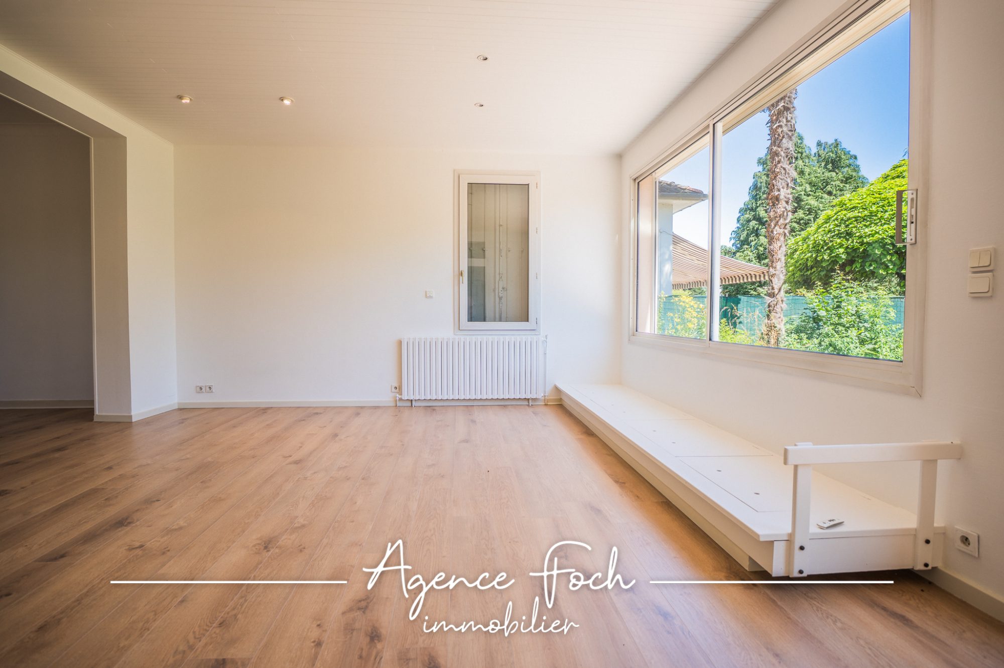AV MAISON BOURGEOISE ODOS 3