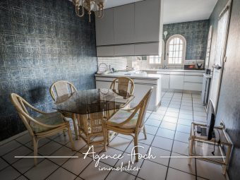 A VENDRE MAISON AVEC JARDIN ET DEPENDANCE À TARBES