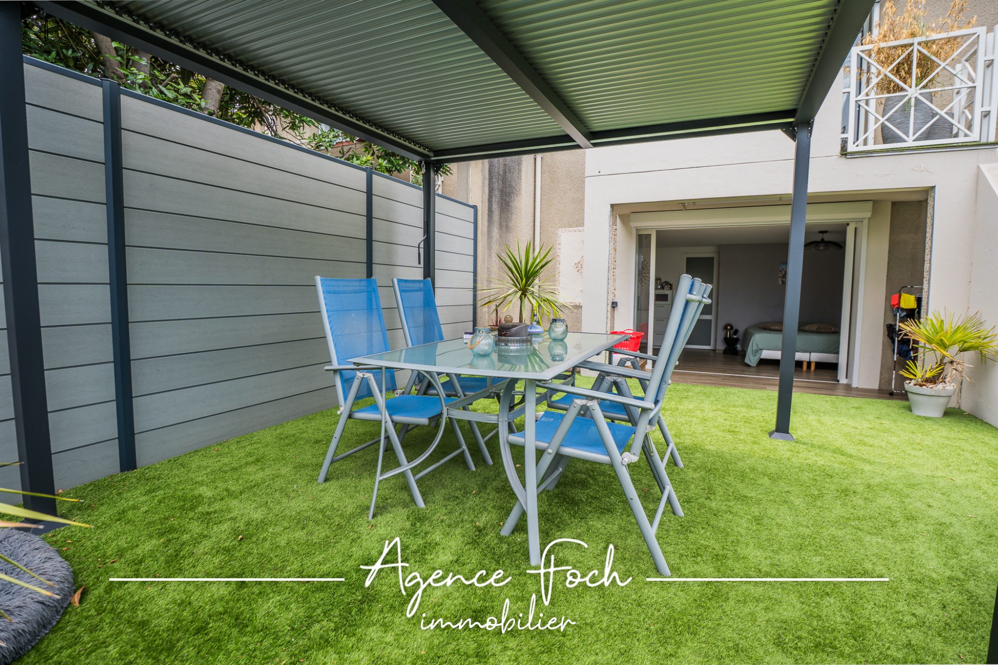 A vendre maison mitoyenne 5 pièces à TARBES 14