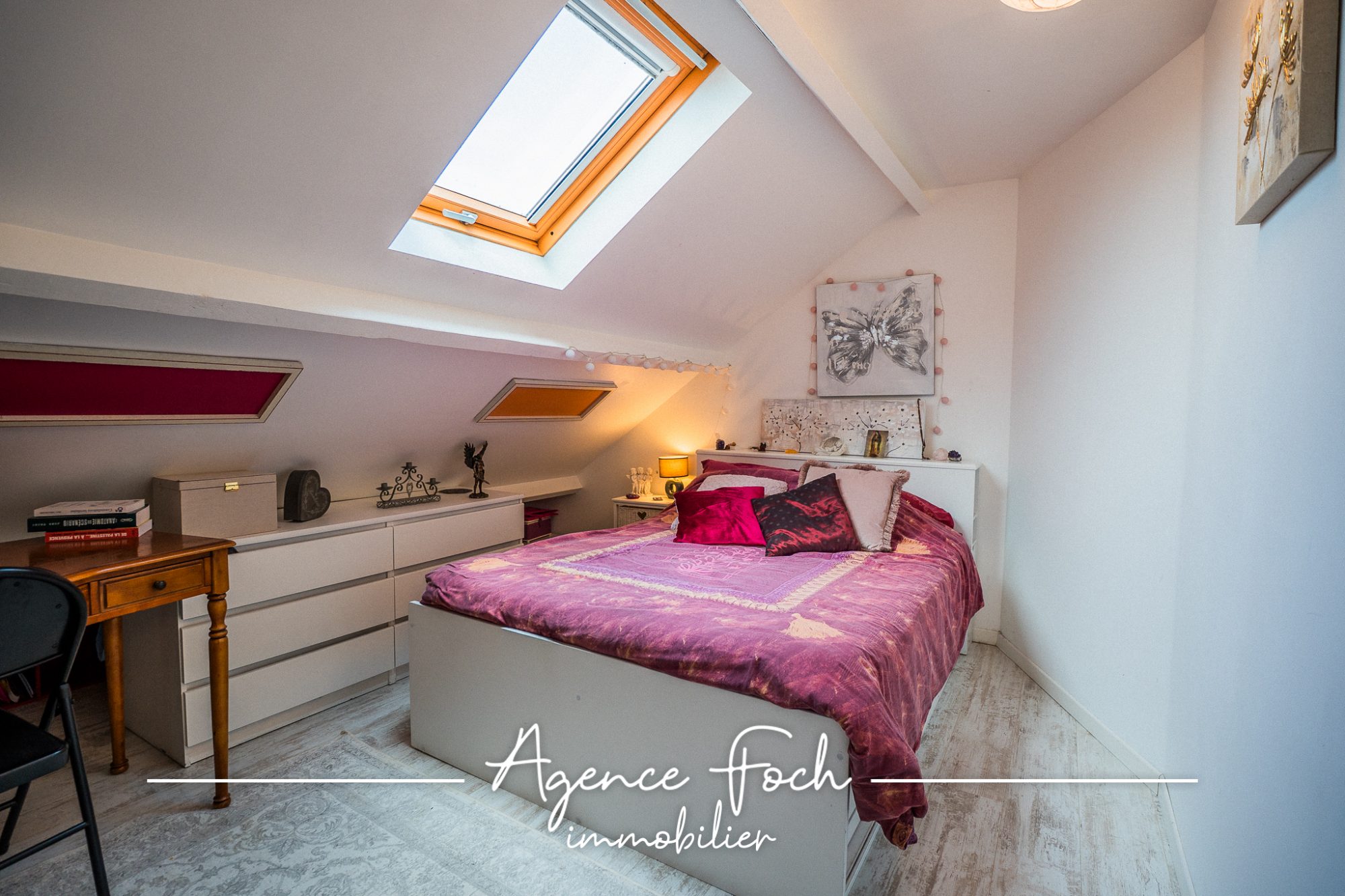 A VENDRE SUPERBE MAISON 5 PIECES A 2 MIN DE GER 10