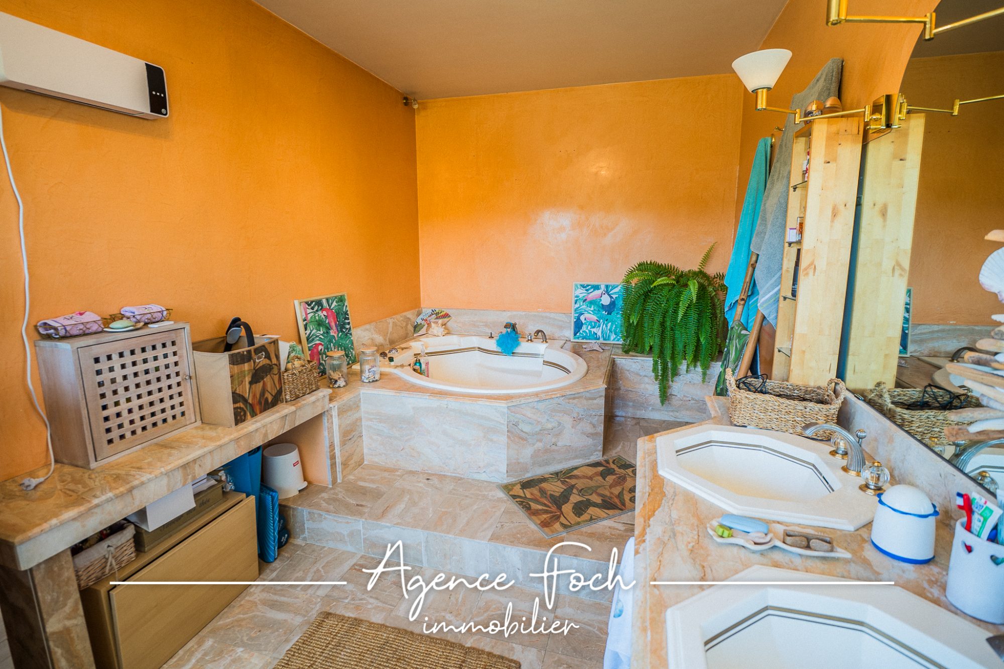 A VENDRE MAISON DE CARACTERE 8