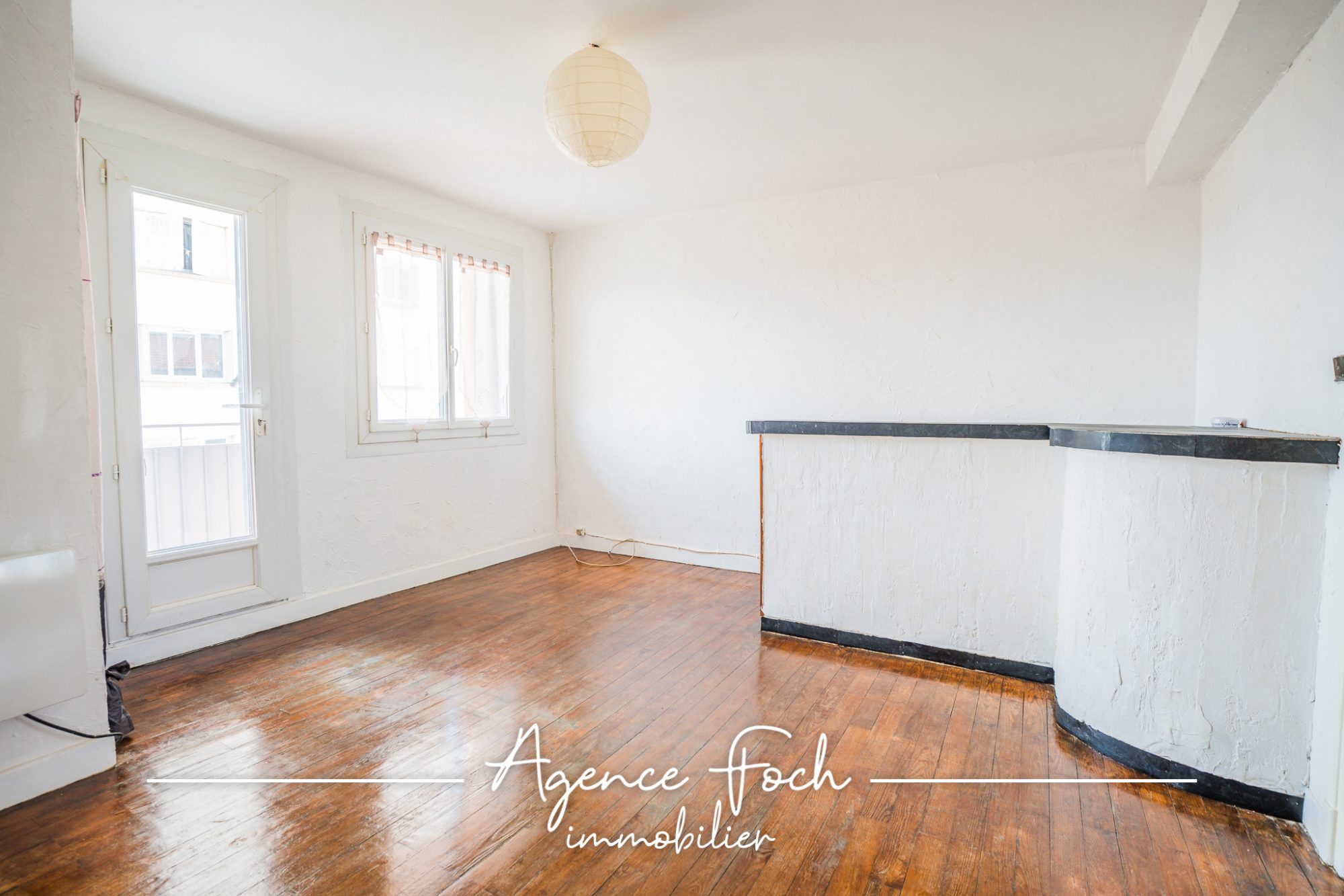APPARTEMENT 3 PIECES AVEC BALCON ET CAVE – A RENOVER 1