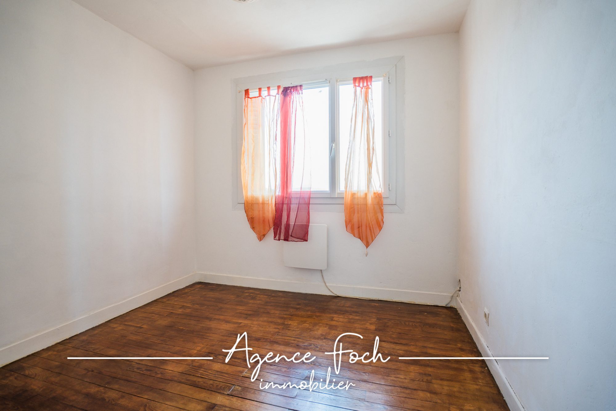 APPARTEMENT 3 PIECES AVEC BALCON ET CAVE – A RENOVER 5