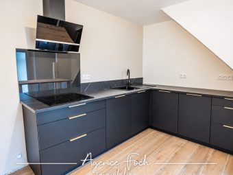 A VENDRE MAISON DE VILLE AVEC GARAGE, 4 PIECES, A TARBES